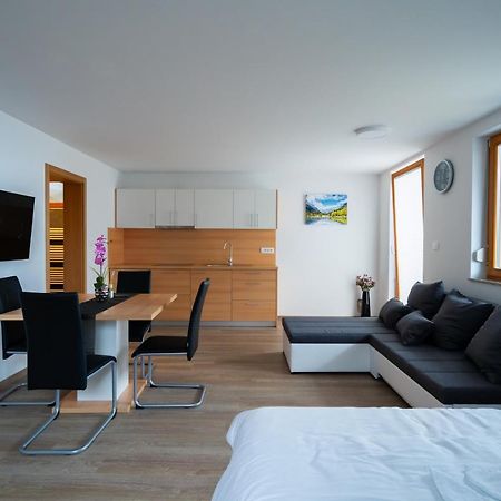 Pjagodic Apartments & Wellness Церкле на Горенскем Екстериор снимка
