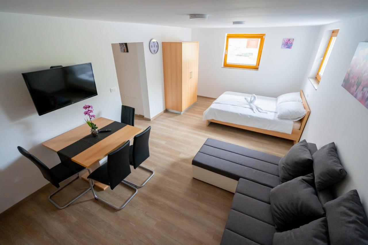 Pjagodic Apartments & Wellness Церкле на Горенскем Екстериор снимка