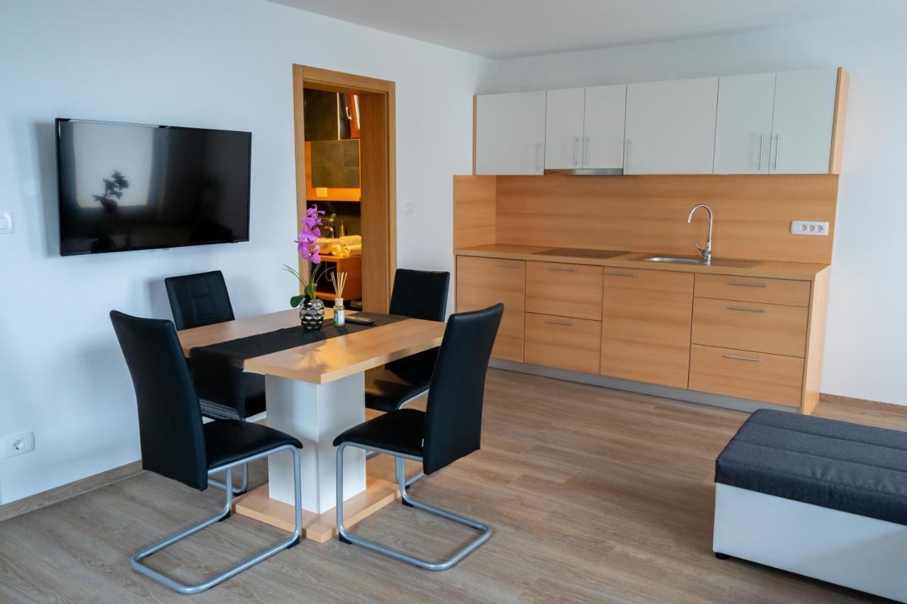 Pjagodic Apartments & Wellness Церкле на Горенскем Екстериор снимка